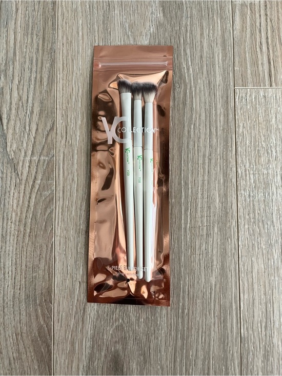Yc Collection Other - NEW YC COLLECTION 3-Piece Brush Set
